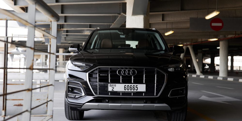 Premium black Audi Q5 quattro 2022 SUV for rent in Dubai, offering luxury, comfort, and all-wheel-drive performance.