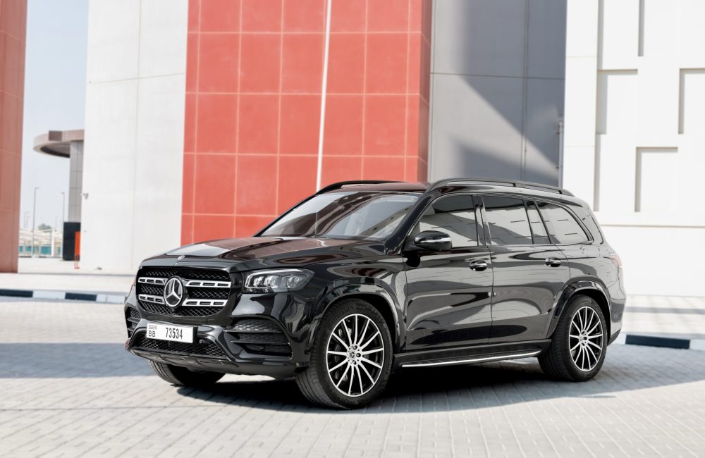 Luxurious black Mercedes GLS 2023 for rent in Dubai offering spacious comfort advanced features and exceptional performance for a premium driving experience